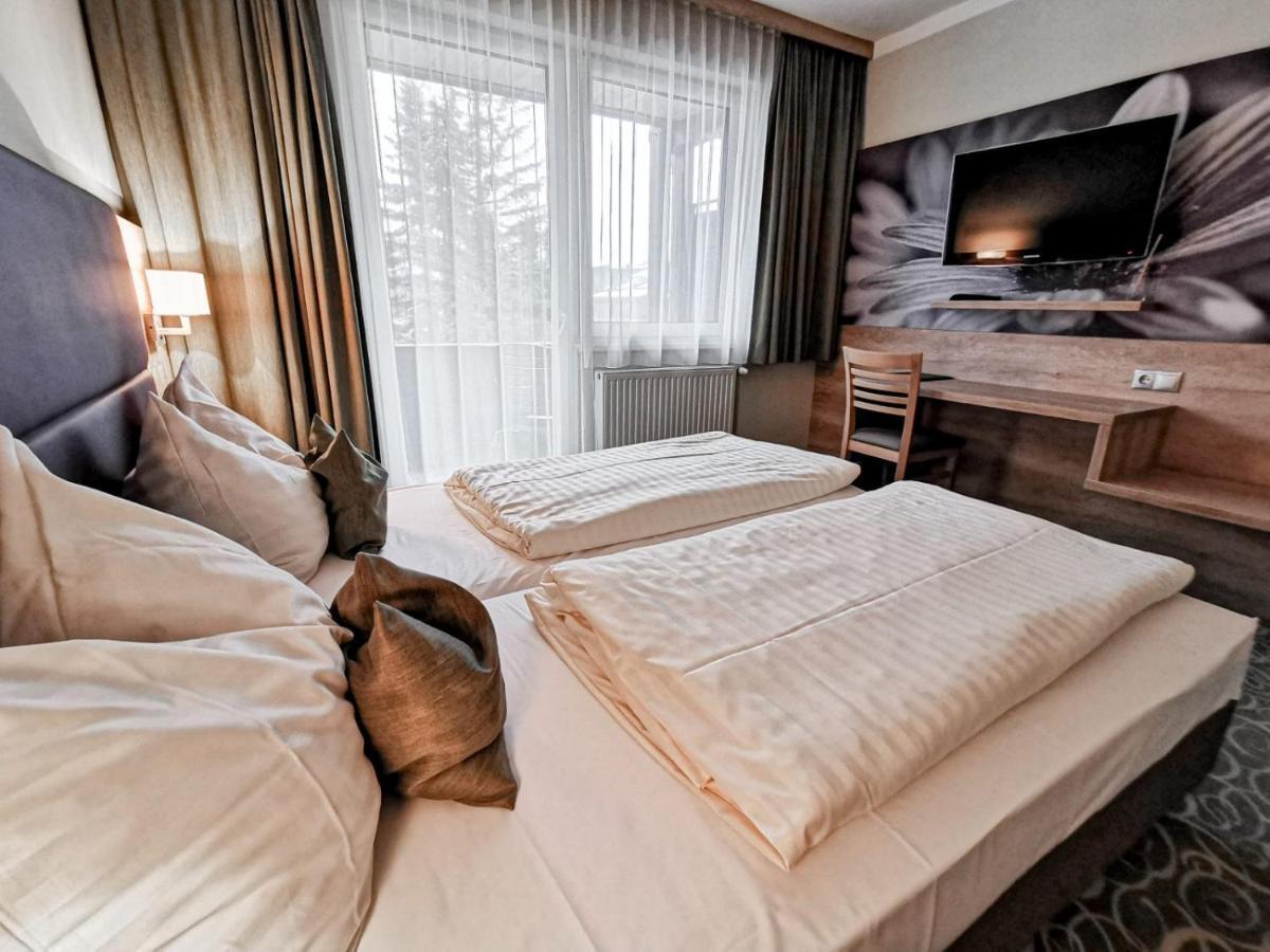 Hotel Schlossberghof 3*